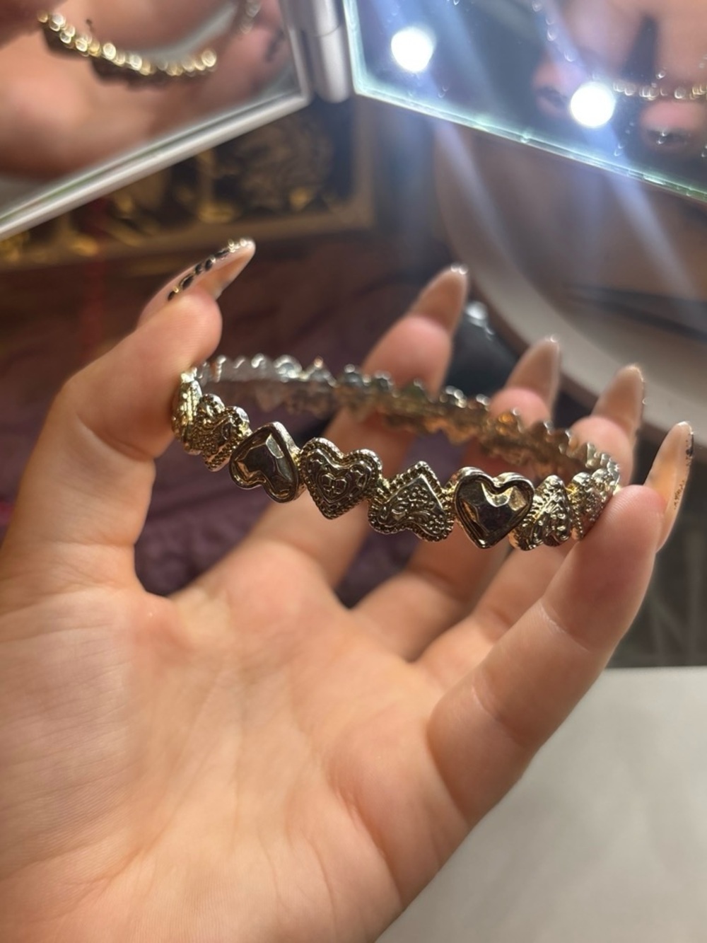 Forever 21 Gold Heart Link Bracelet